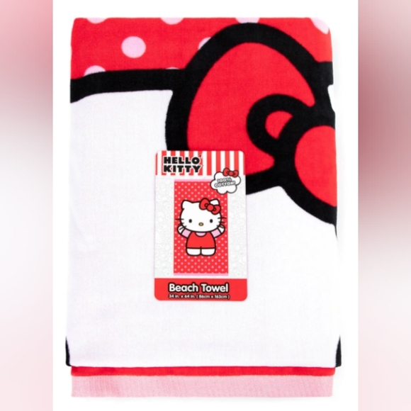 Hello Kitty NWT Beach Towel 🏖️ Limited edition - Picture 2 of 5